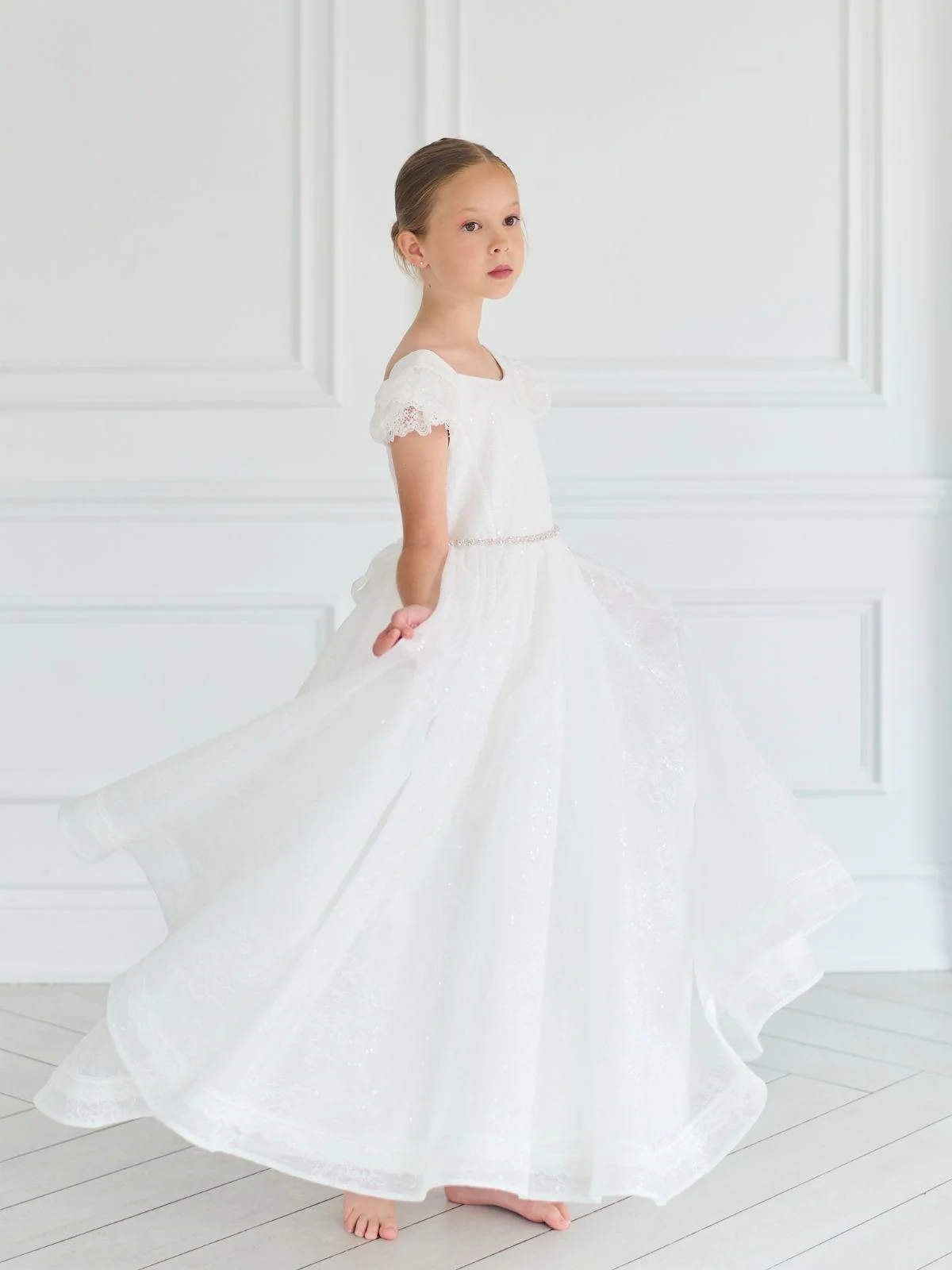 First Communion dress Ceremony Wear | Remi - GS76L detail view 1 - delivered to London